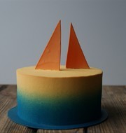 Свадебный торт с шоколадными треугольниками